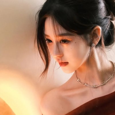 红衣谍影